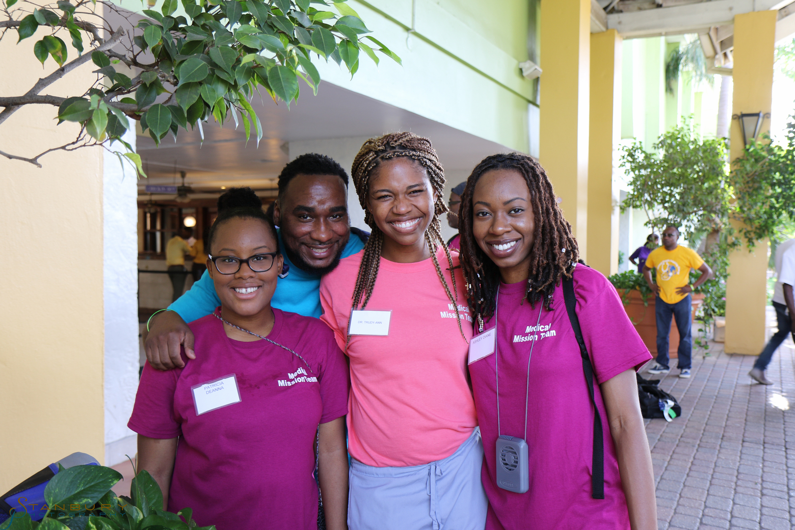 Feeding Program - Photo 3